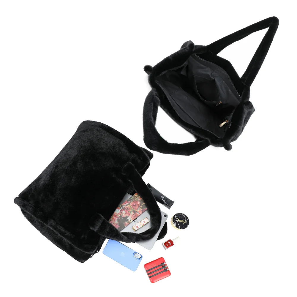 Intérieur du Mélya noir : fermeture zippée et poche intérieure zippée à tirette dorée – réf. DG-5802