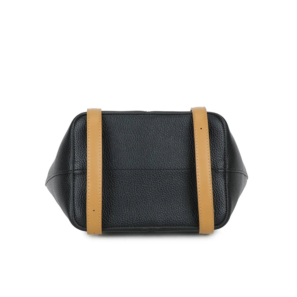 Dessous du Milan Élégance noir, surface grainée et finitions soignées jusqu’à la base – réf. G-7508
