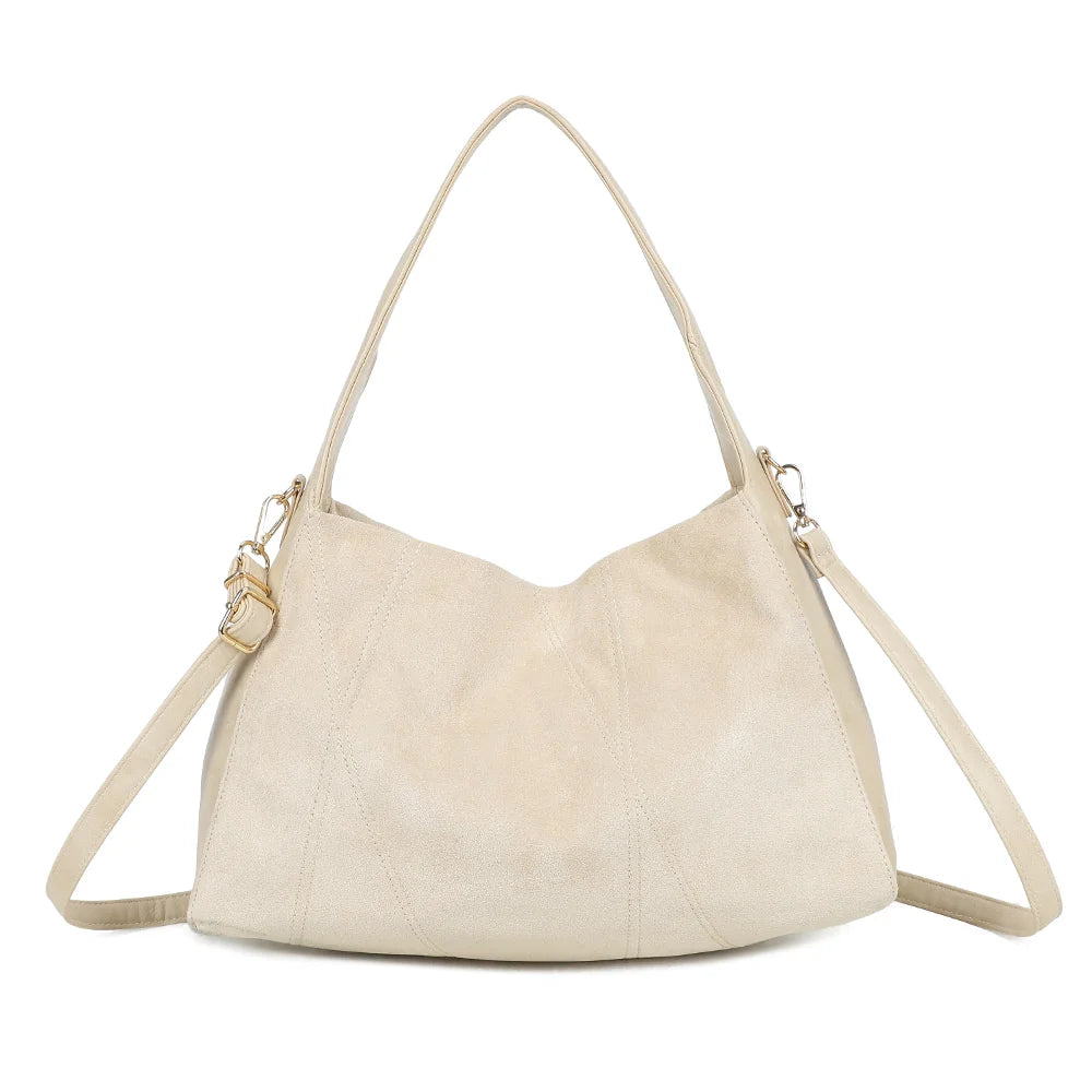 Dos du sac Milano beige, façade suédée et anse d’épaule unique au tombé naturel – réf. HS-43002