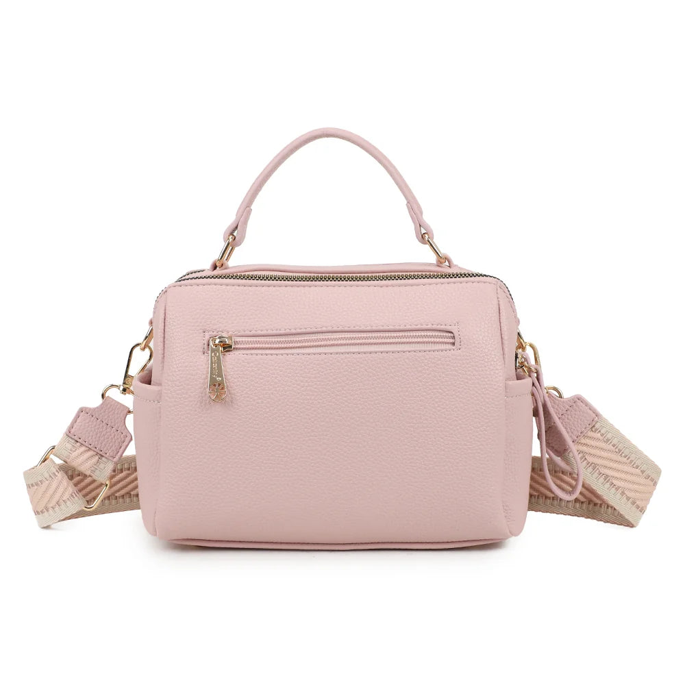 Dos du Mini Boston Élégance rose, simili cuir grainé uni et attaches dorées de la poignée – réf. KJ-62060