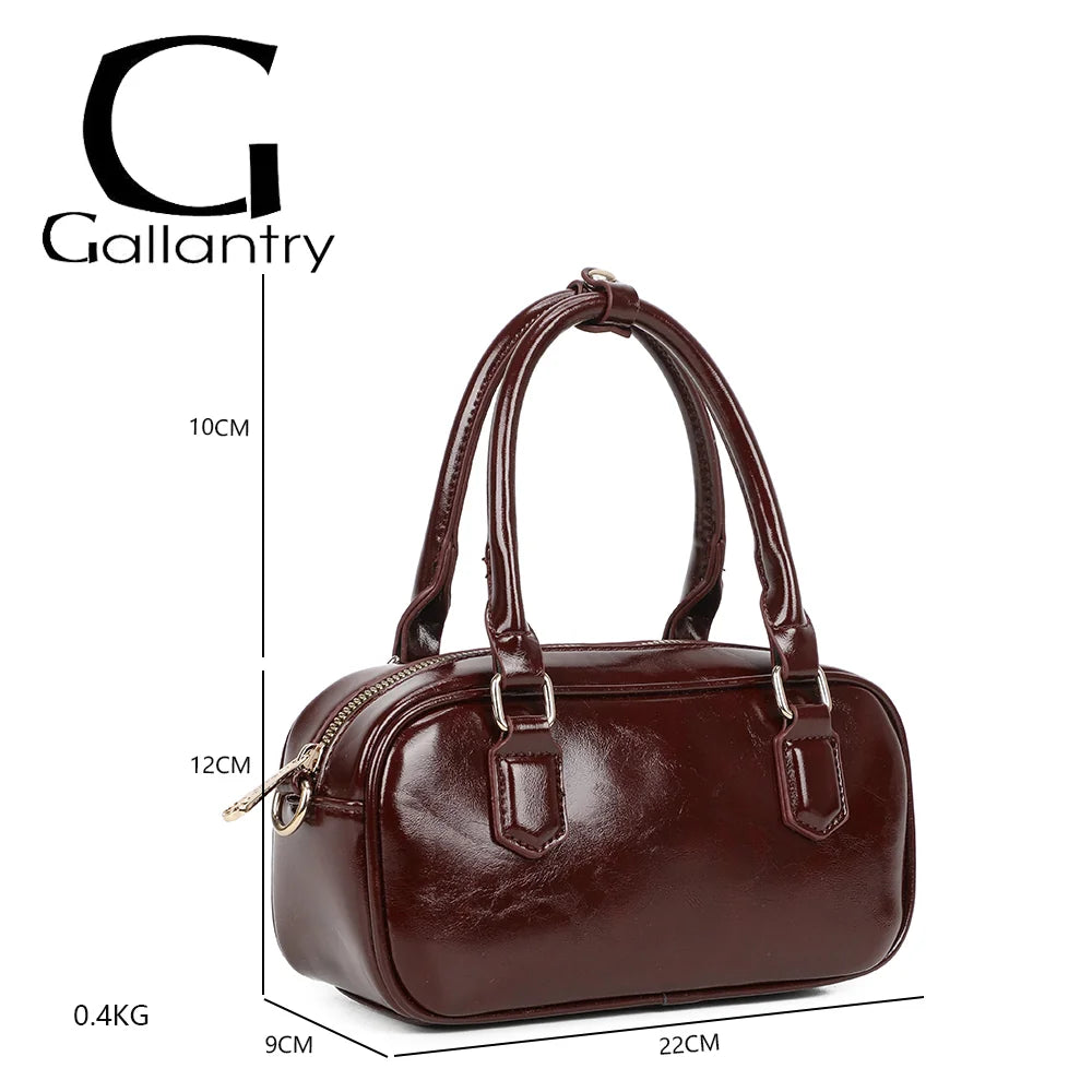 Dimensions du Mini Glossy bordeaux : 22 × 9 × 12 cm, anses de 10 cm de hauteur, poids 0,4 kg – réf. A-9126