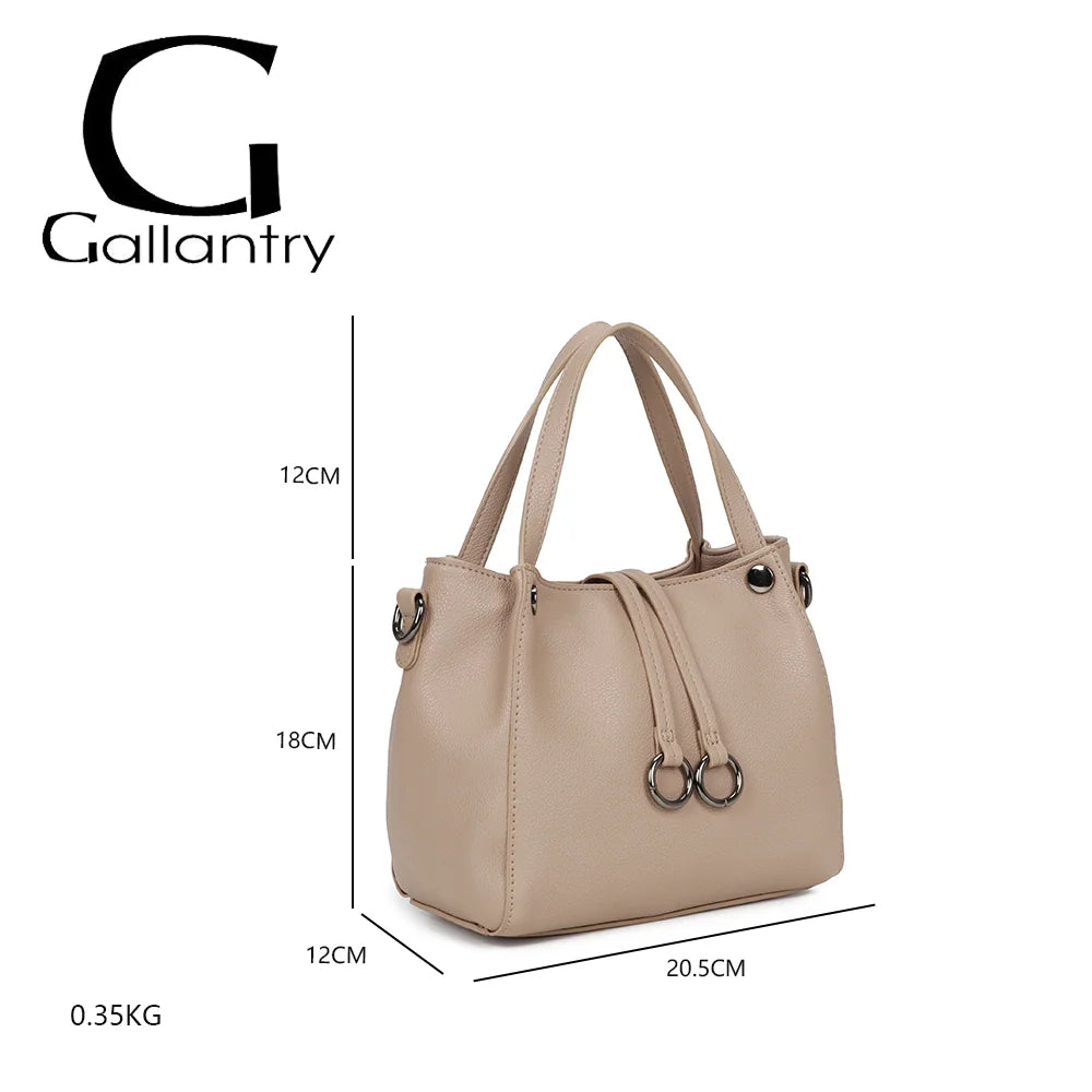 Dimensions du Mini Léna taupe : 20,5 × 12 × 18 cm, poignées de 12 cm, poids de 0,35 kg – réf. R-1692-2