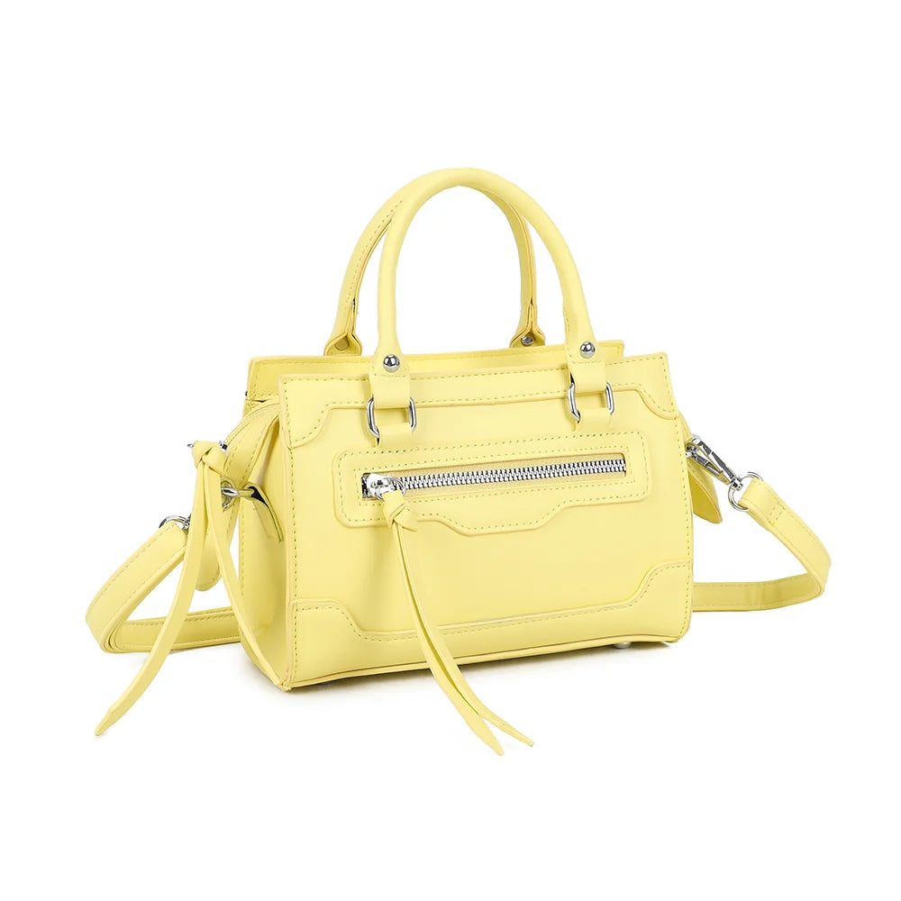 Minimal Chic jaune vu de trois quarts : lignes nettes, anses courtes et longue tirette de zip – réf. KJ-62058