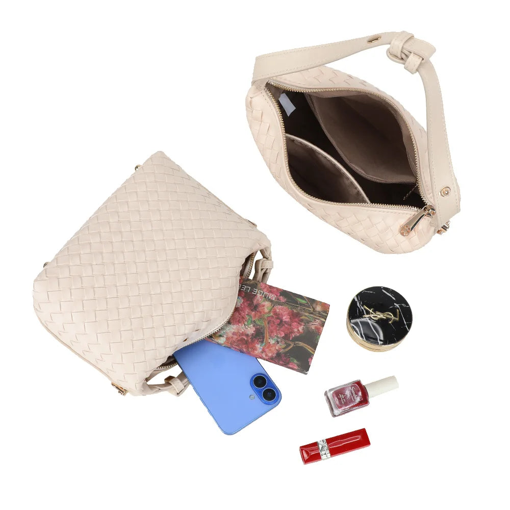 Intérieur du Mirena beige : ouverture zippée dorée, place pour téléphone, portefeuille et maquillage – réf. DG-5811