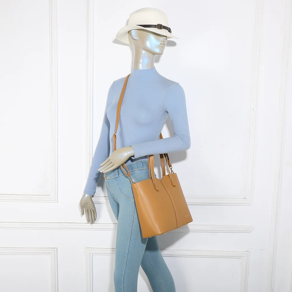Sac Modern Lady kaki porté par une femme, à la main ou à l’épaule avec sa bandoulière – réf. DQ-8725