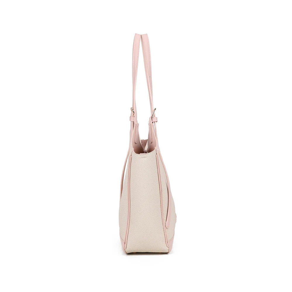 Profil du Modern Muse rose : côtés évasés soulignés d’un liseré contrasté – réf. A-9148
