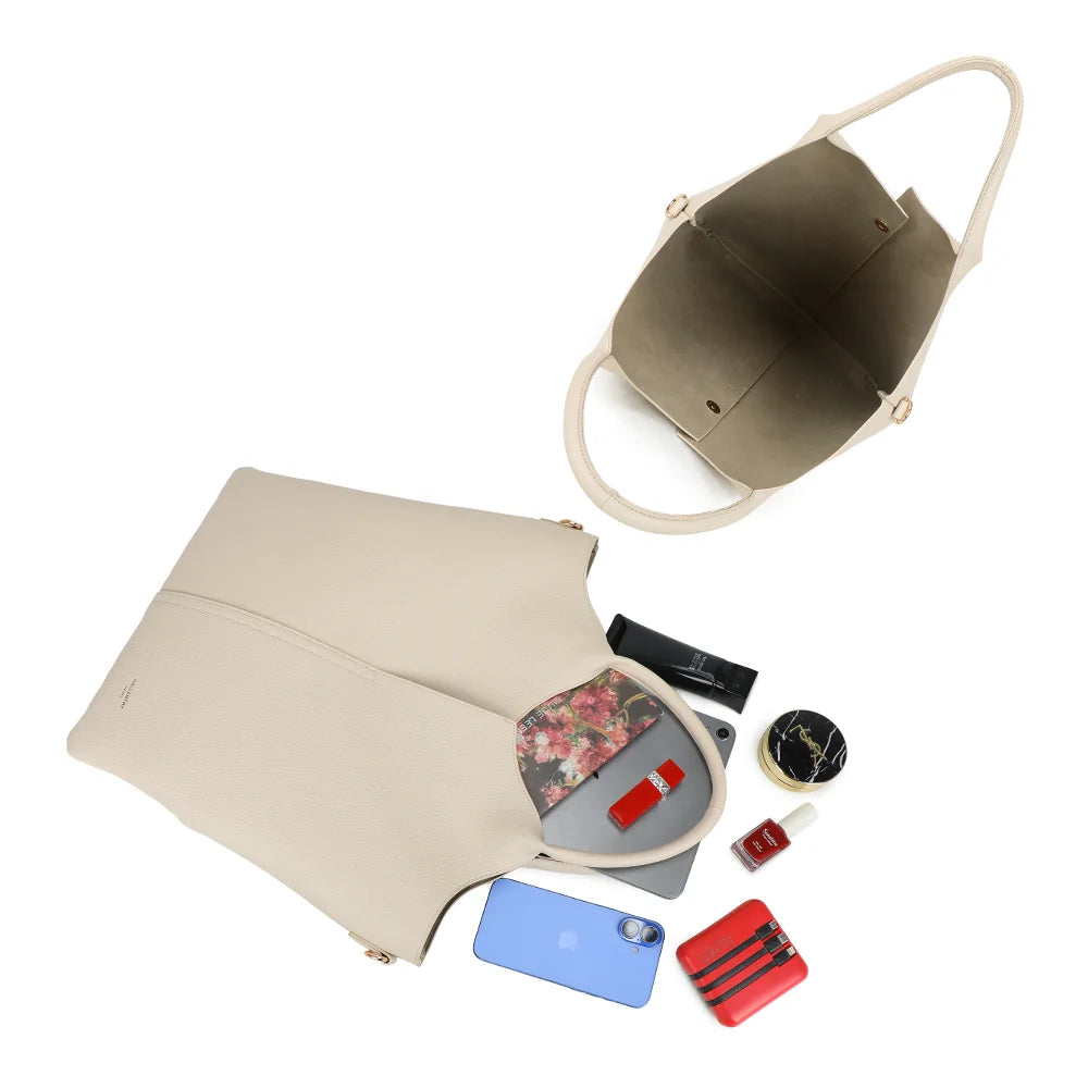 Intérieur du Naéline beige : espace généreux et pochette assortie pour vos essentiels – réf. R-2017-1