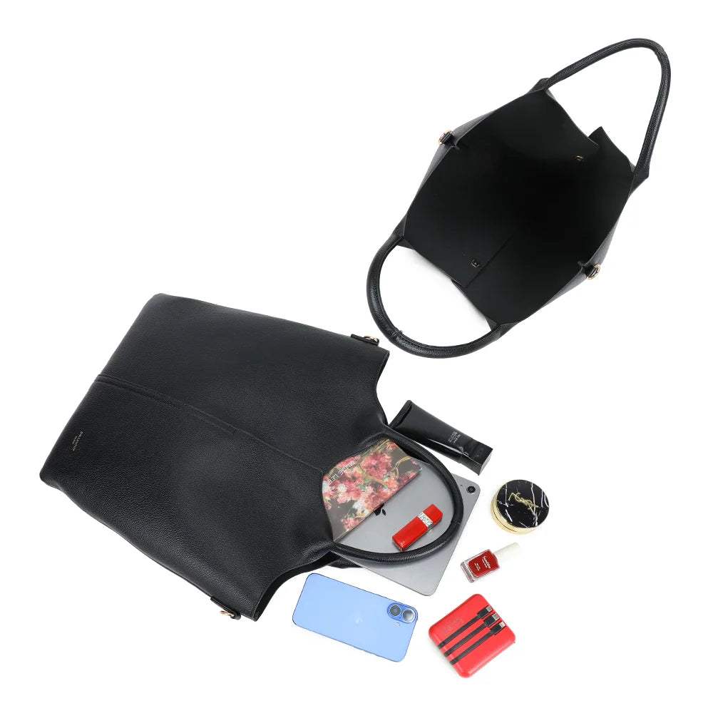 Intérieur du Naéline noir : espace généreux et pochette assortie pour vos essentiels – réf. R-2017-1