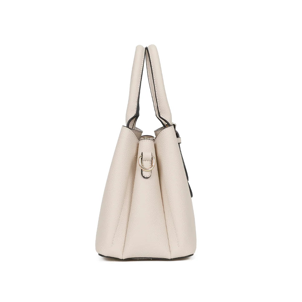 Profil du Nola beige : 14 cm de profondeur et anneau doré pour fixer la bandoulière amovible – réf. R-1948