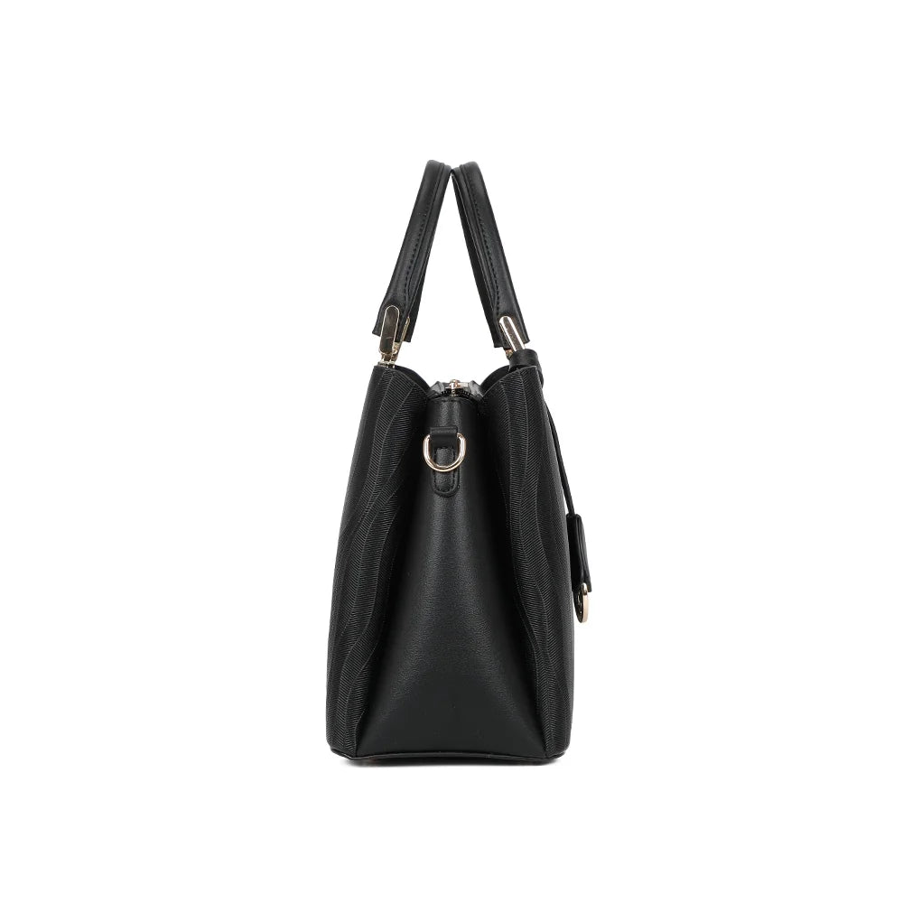 Profil du Noréline noir : soufflet de 13 cm et attache latérale pour la bandoulière amovible – réf. DQ-8697