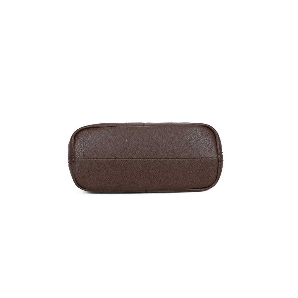 Dessous du sac Noxa café en simili cuir grainé, pour un grand format de 40 cm de large – réf. R-2051