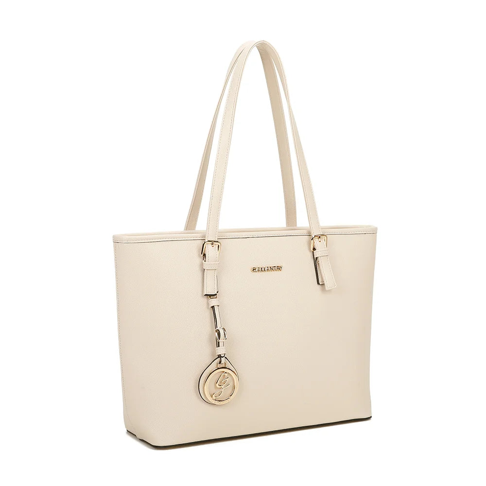Opéra beige vu de trois quarts : ligne structurée, anses longues et boucles dorées – réf. G-9227-20