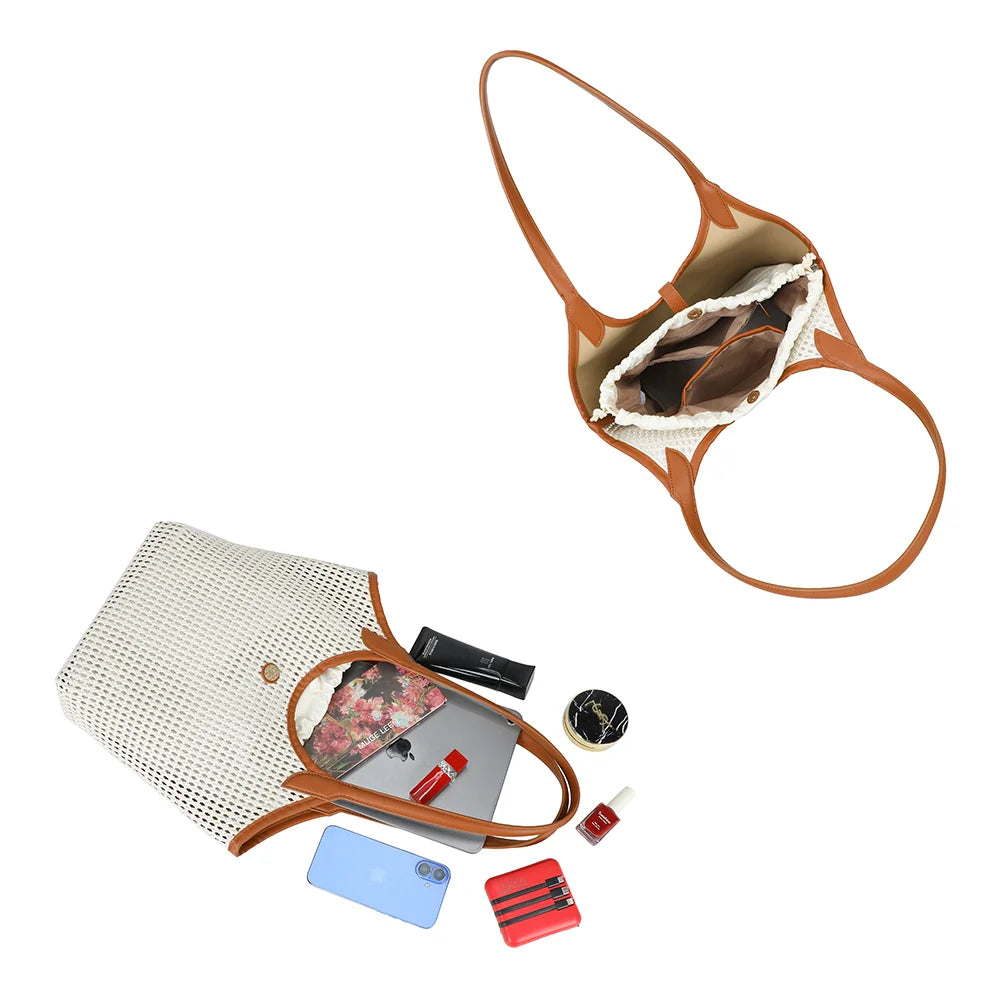 Intérieur du sac Oréna beige/marron : bord froncé, poches plaquées et place pour une tablette et les essentiels – réf. A-9154