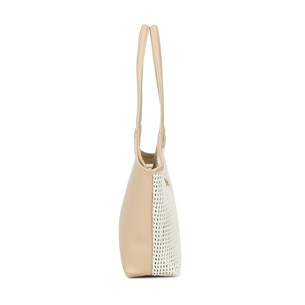 Profil du sac Oréna beige/taupe : 12 cm de profondeur pour une silhouette souple, facile à porter à l’épaule – réf. A-9154