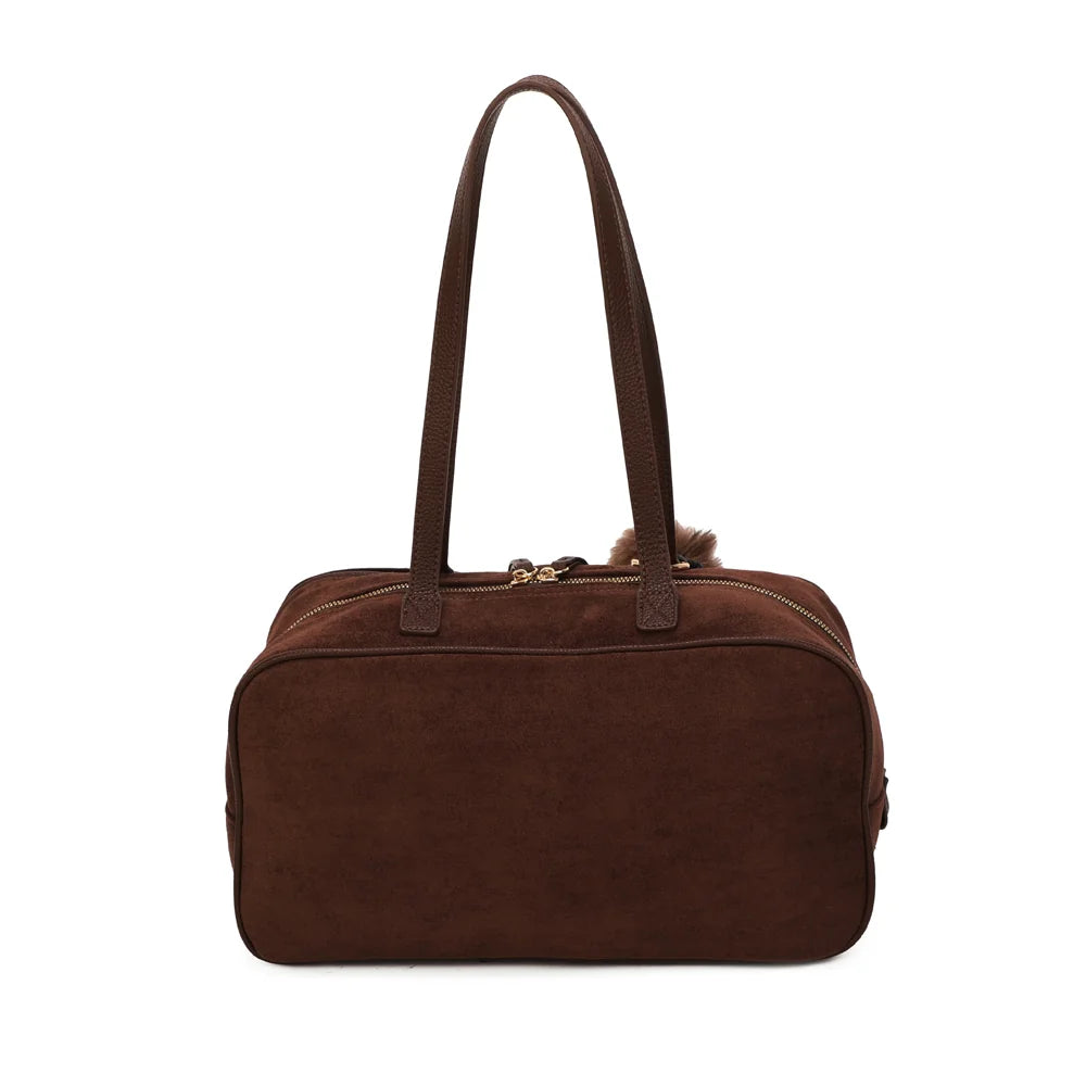 Dos du sac Ovalia café : suédine unie et attaches des longues anses d’épaule – réf. M-9451