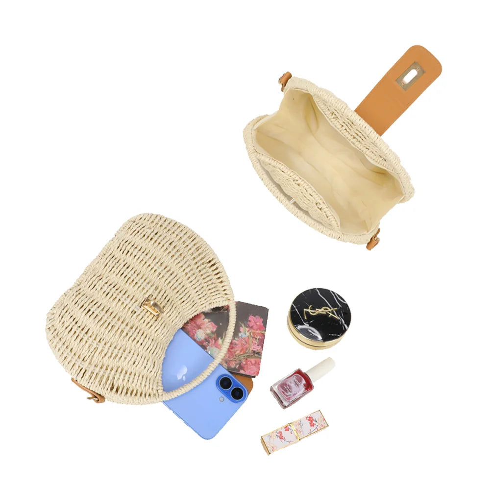 Intérieur du Palma beige : un compartiment doublé pour téléphone, poudrier et rouge à lèvres – réf. BL-31004