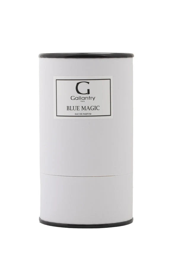 Eau de parfum Blue Magic de Gallantry Paris, flacon de 50 ml posé à côté de sa boîte