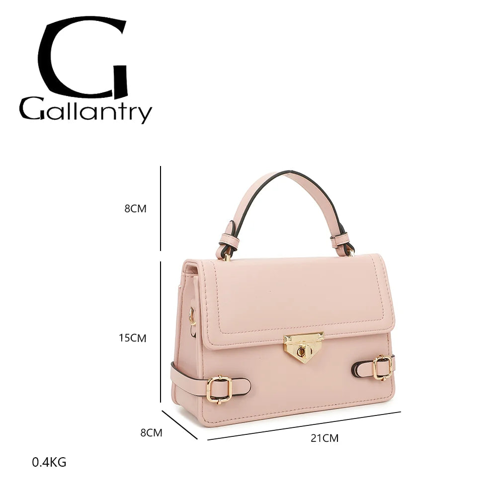 Dimensions du Petit Chic rose : 21 × 8 × 15 cm, poignée de 8 cm de hauteur, pour 0,4 kg seulement – réf. C-0176-2