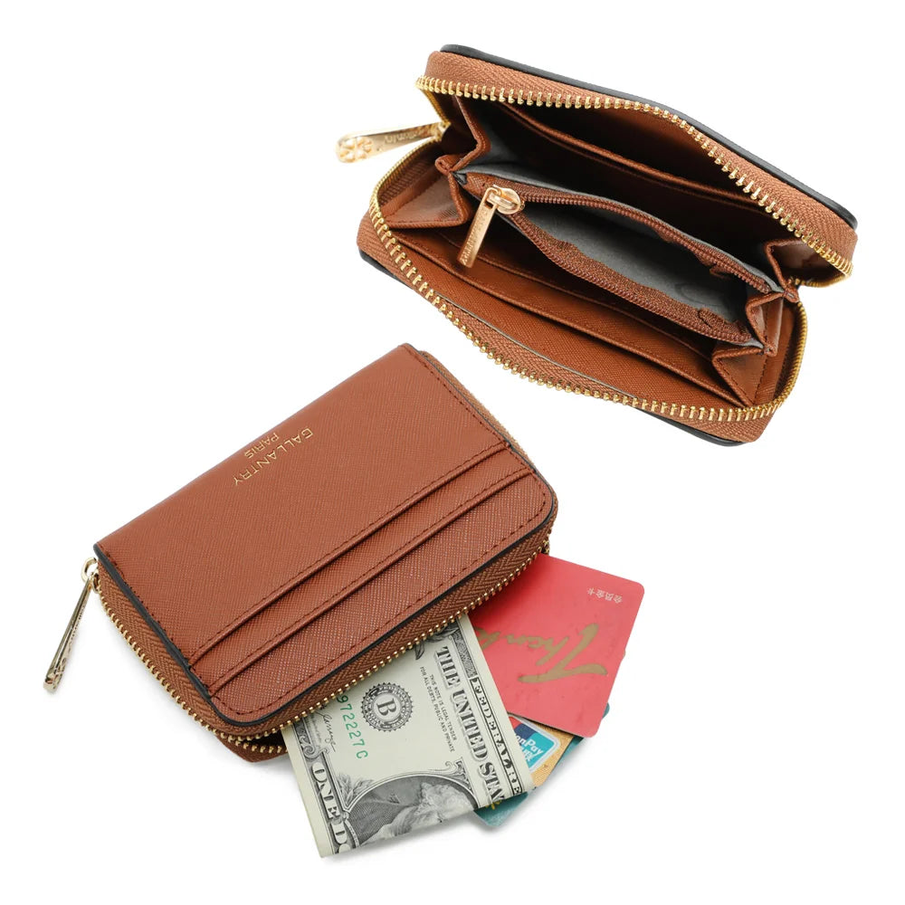 Intérieur du Petit Copain camel : compartiments en accordéon et poche zippée pour les pièces – réf. L-86009