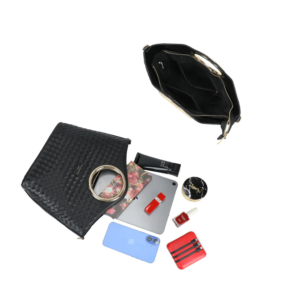 Intérieur du Portofino noir : fermeture zippée et poches plaquées pour les essentiels – réf. DG-5821