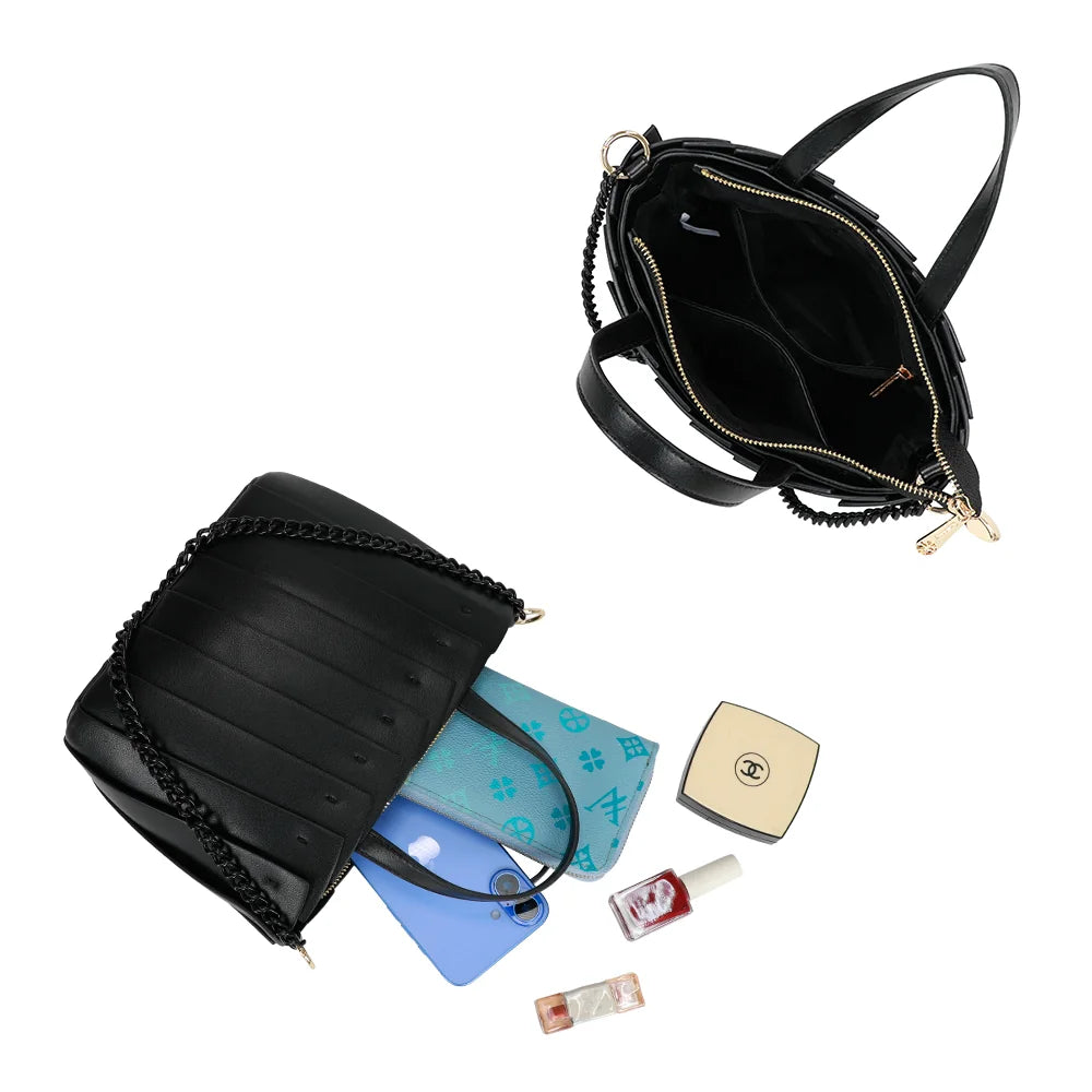 Intérieur zippé du Rayon d’Élégance noir avec poches plaquées pour téléphone et cosmétiques – réf. A-9110