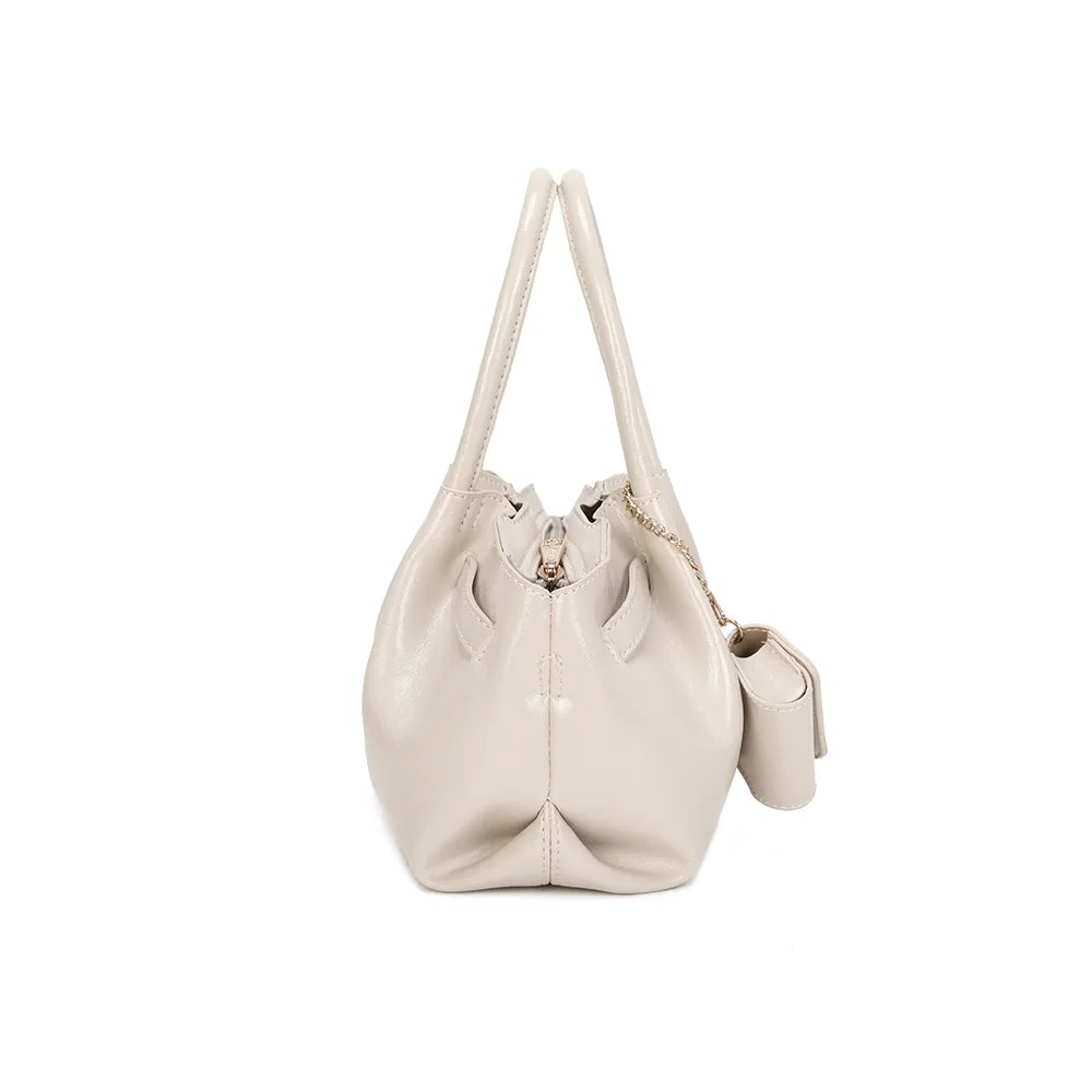 Profil du Romy beige : côtés souples froncés et 12 cm de profondeur pour les essentiels du jour – réf. A-9156