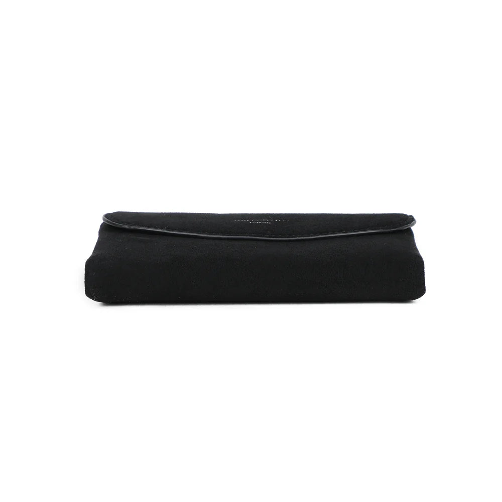 Dessous du portefeuille Rosina noir, finition effet suédine soignée jusque dans les détails – réf. SF-69055-1