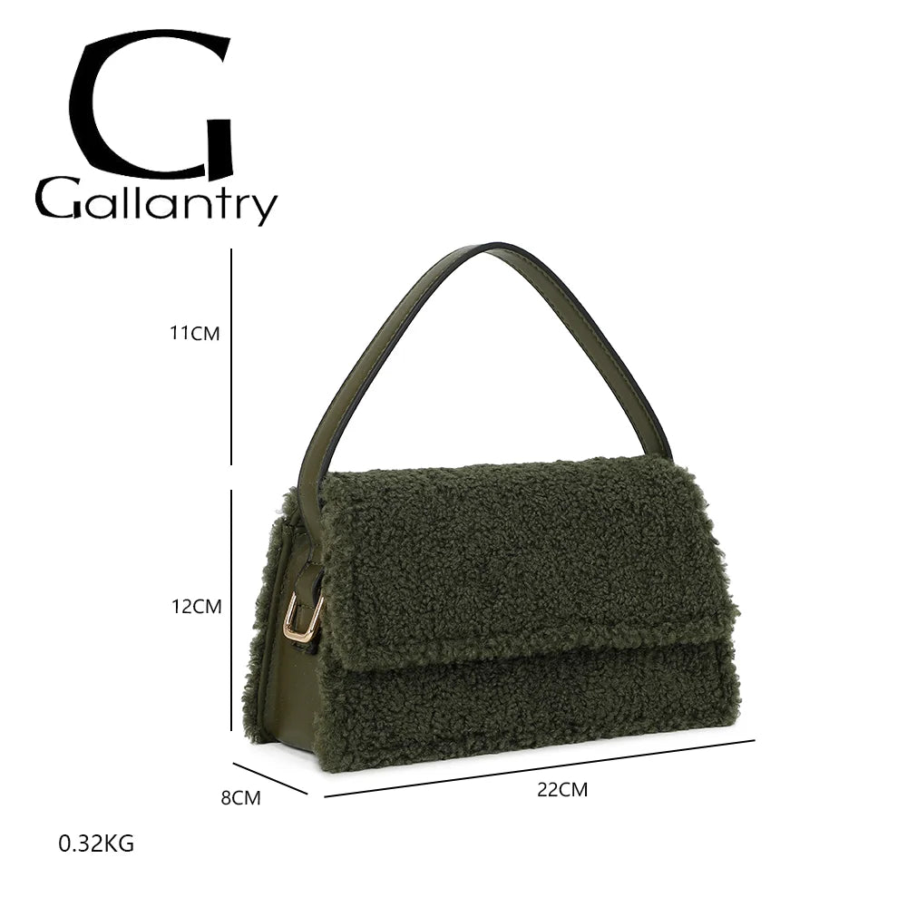 Dimensions du Rosino-Fluffy kaki : 22 × 8 × 12 cm, avec une anse de 11 cm, pour un poids de 0,32 kg – réf. C-0167-4