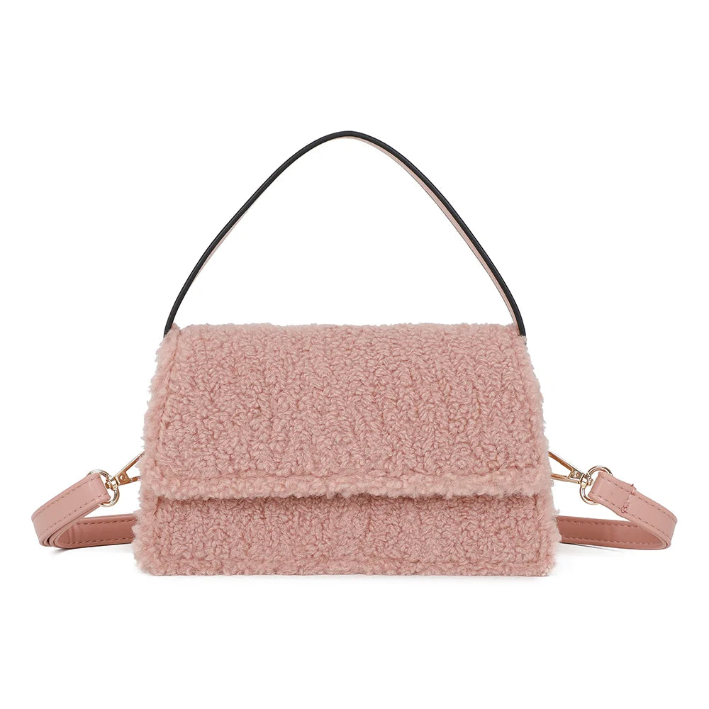 Sac à main femme Rosino-Fluffy rose en peluche bouclée, avec rabat et anse courte – Gallantry Paris – réf. C-0167-4