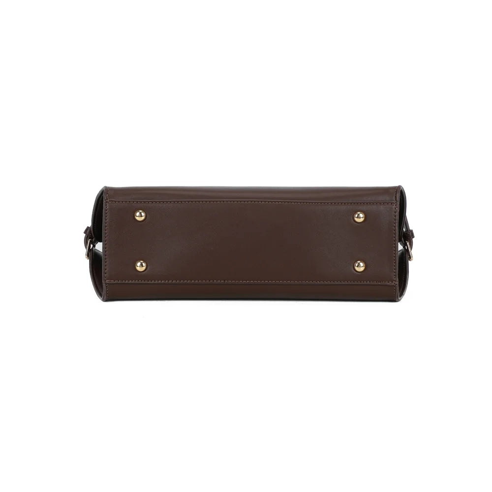 Dessous du sac Salomé café, base renforcée pour une belle stabilité – réf. KC-23004