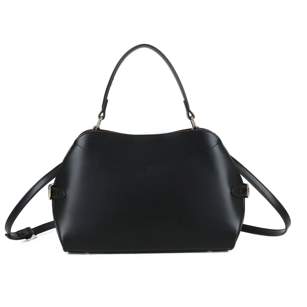 Dos du sac Salomé noir, surface synthétique lisse et lignes épurées – réf. KC-23004