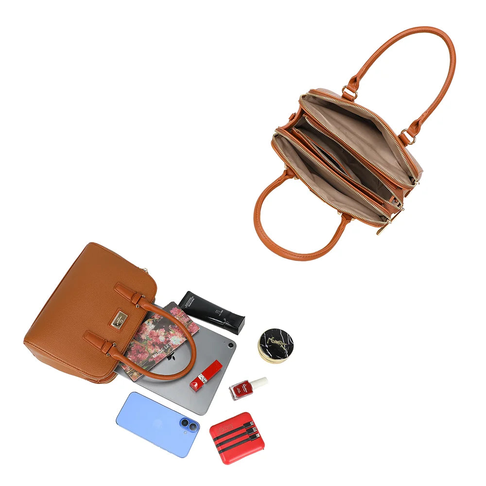 Intérieur du Séna marron : trois compartiments zippés pour ranger téléphone et essentiels – réf. DG-5804