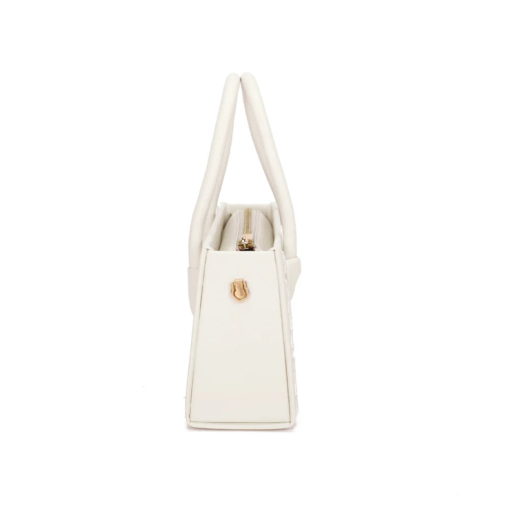Profil du Sienna blanc : 8 cm de profondeur et anneau doré pour la bandoulière – réf. YL-26014