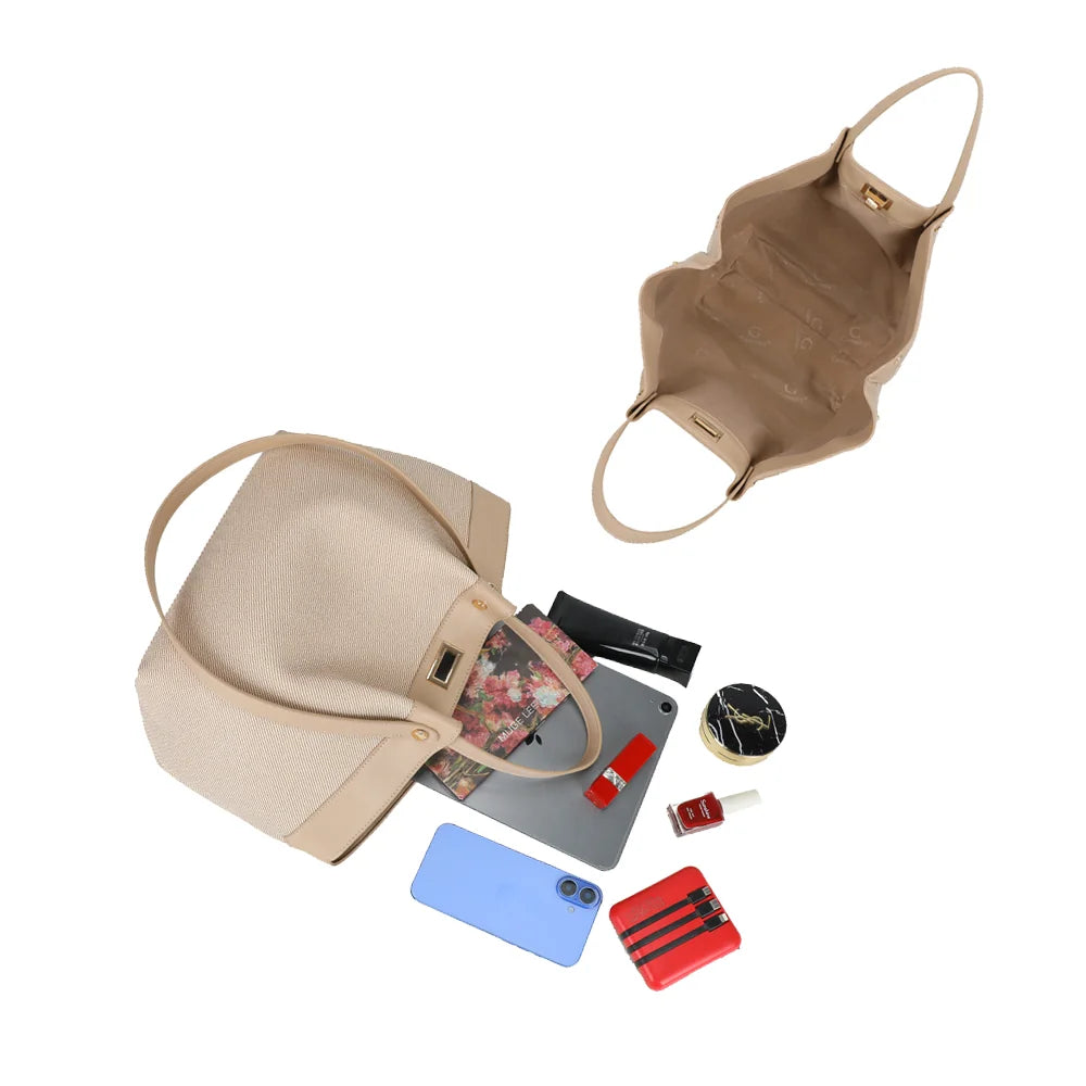 Intérieur du Solara taupe : grand compartiment pour tablette, téléphone et maquillage – réf. DQ-8729