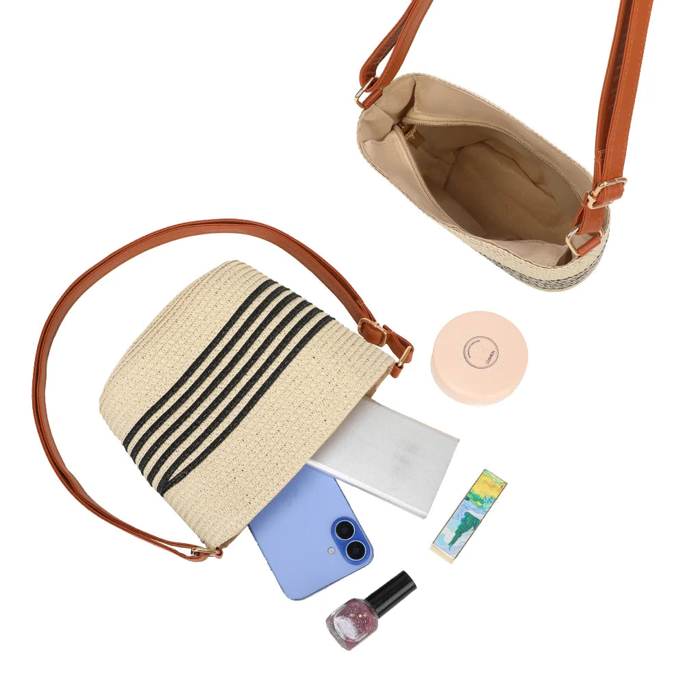 Intérieur doublé du Solea beige/noir, fermeture zippée, avec téléphone, batterie et poudrier à l’intérieur – réf. JA-29001-1