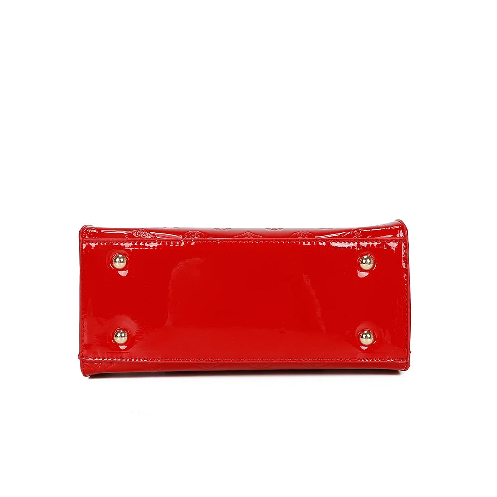 Dessous du Stella rouge, base plate et nette en synthétique verni brillant – réf. R-1627-2