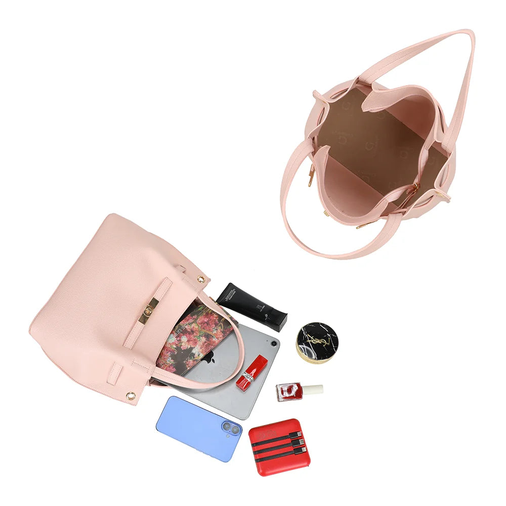 Intérieur du Talyne rose : doublure logo Gallantry, place pour mini tablette, smartphone et maquillage – réf. KJ-62094