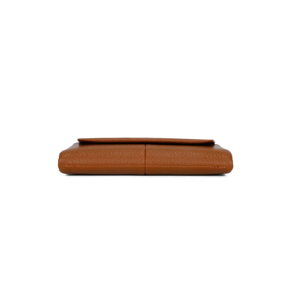 Dessous du portefeuille Tilda marron, vue de la base en simili cuir grainé vegan – réf. FD-81006