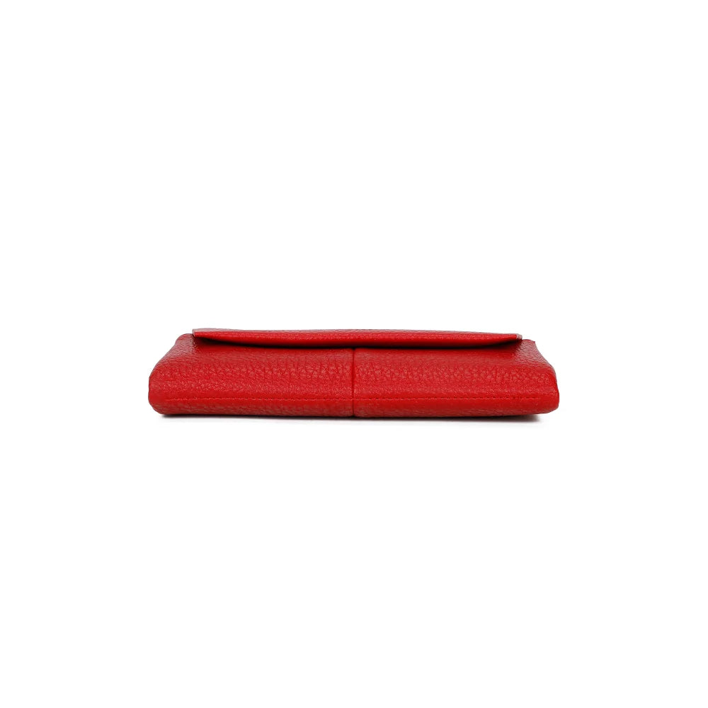 Dessous du portefeuille Tilda rouge, vue de la base en simili cuir grainé vegan – réf. FD-81006