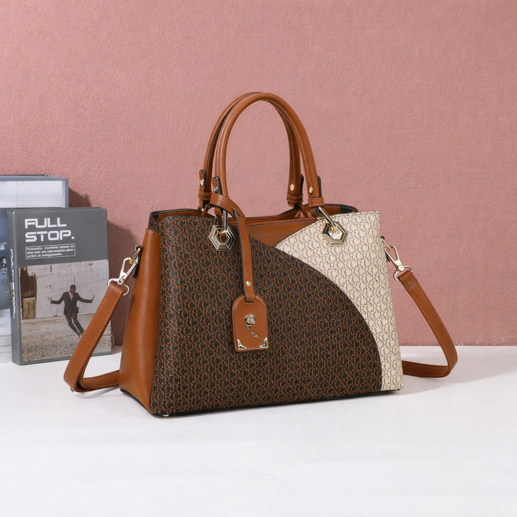 Sac à main Valentina Marron/Beige mis en scène dans un décor d’ambiance – visuel d’ambiance créé avec l’IA – Gallantry Paris