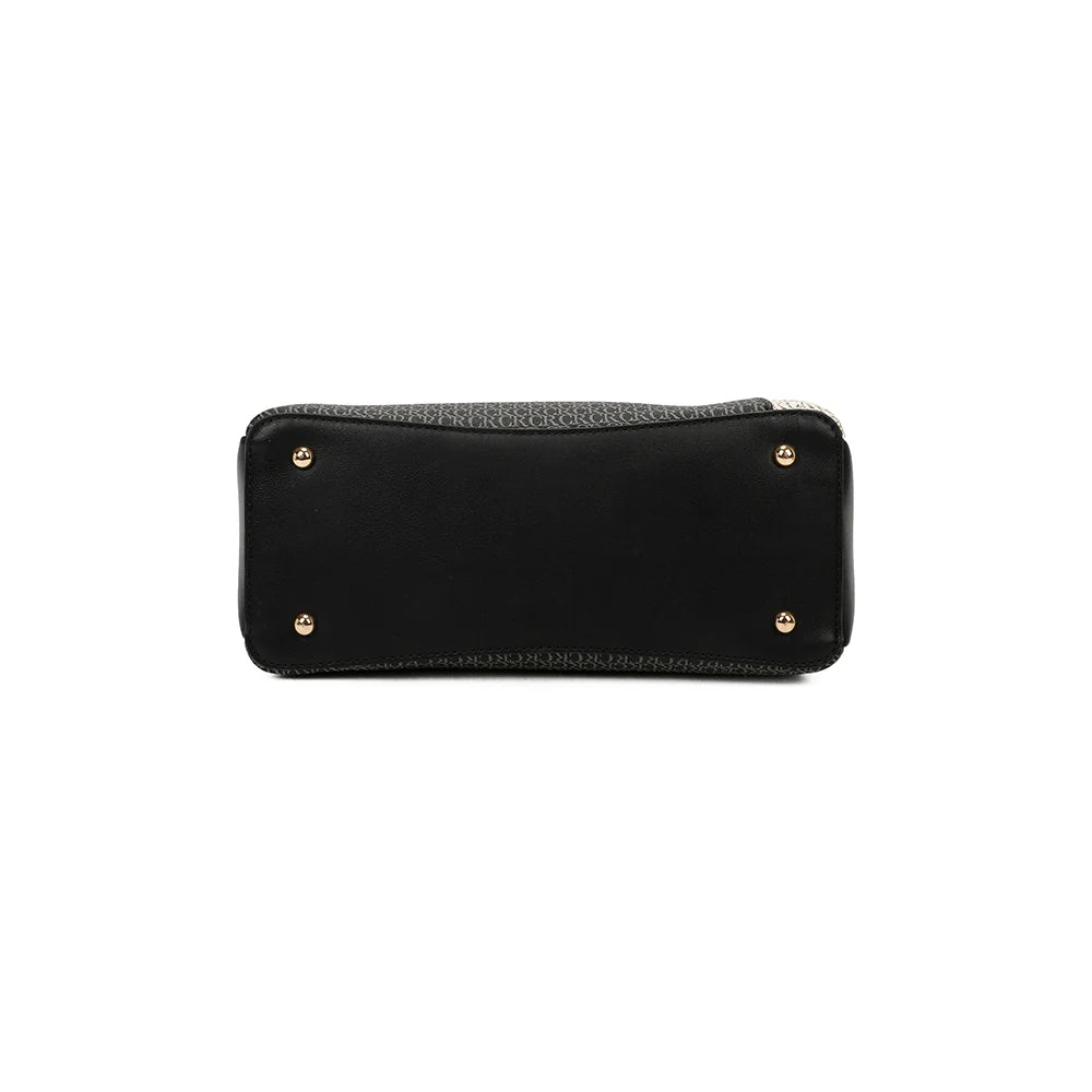 Dessous du Valentina noir/beige, une base de 30,5 × 13 cm qui permet au sac de bien tenir sa forme – réf. DQ-8684