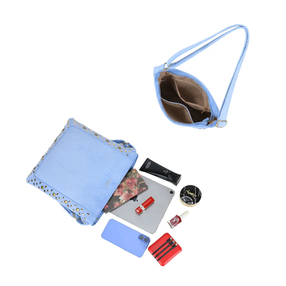 Intérieur doublé du Velia bleu clair avec compartiments pour téléphone, maquillage et petits essentiels – réf. JC-53004