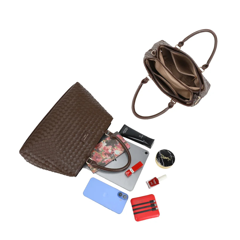 Intérieur du Velmora café : plusieurs compartiments pour ranger tablette, téléphone et essentiels – réf. DG-5819