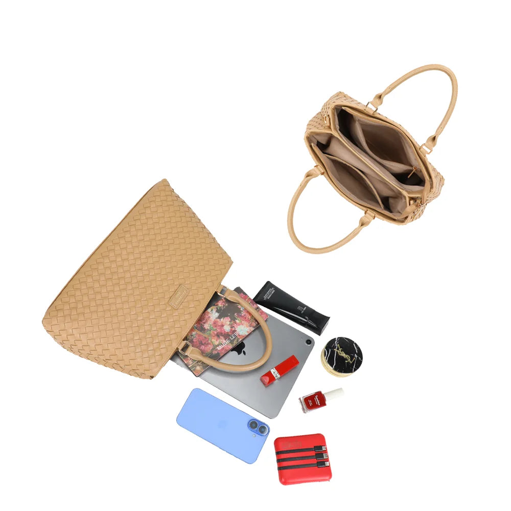 Intérieur du Velmora kaki : plusieurs compartiments pour ranger tablette, téléphone et essentiels – réf. DG-5819