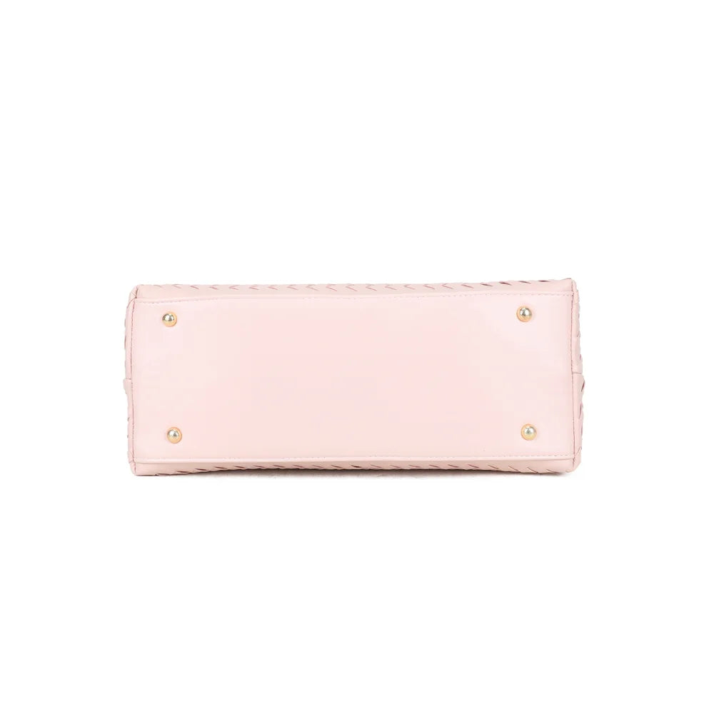 Dessous du Velmora rose : base plate et large pour poser le sac bien droit – réf. DG-5819