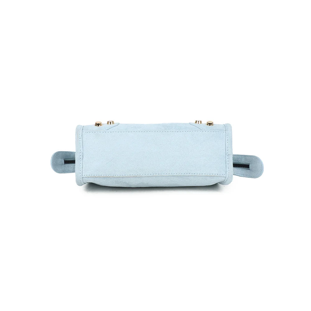 Dessous du Velora bleu clair, format compact et structuré de 24 × 8 cm – réf. KJ-62088