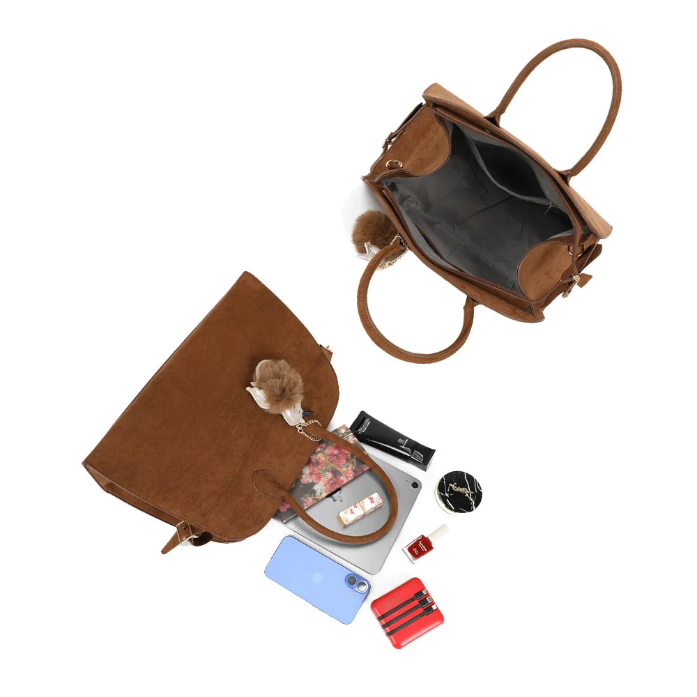 Intérieur du Vera Velours marron : grand compartiment zippé avec doublure synthétique grise – réf. R-9444-2