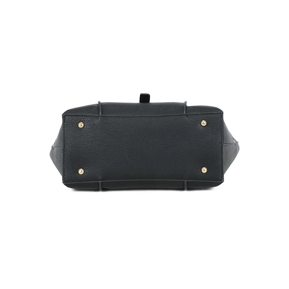 Dessous du sac Verde noir, pour découvrir la base de ce cabas porté épaule – réf. A-9450-1