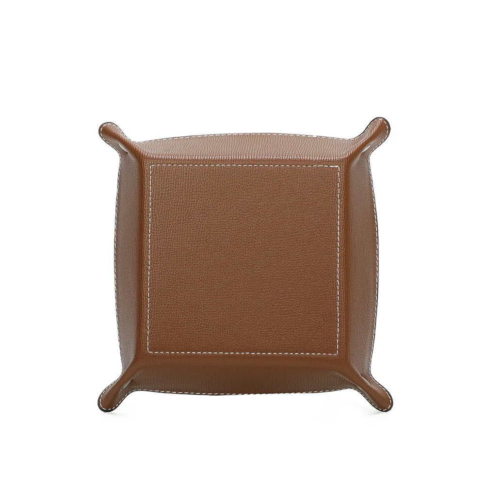 Vide-poche Vegan brun vu de dos, extérieur coloré bordé d’un liseré noir – réf. R-1703