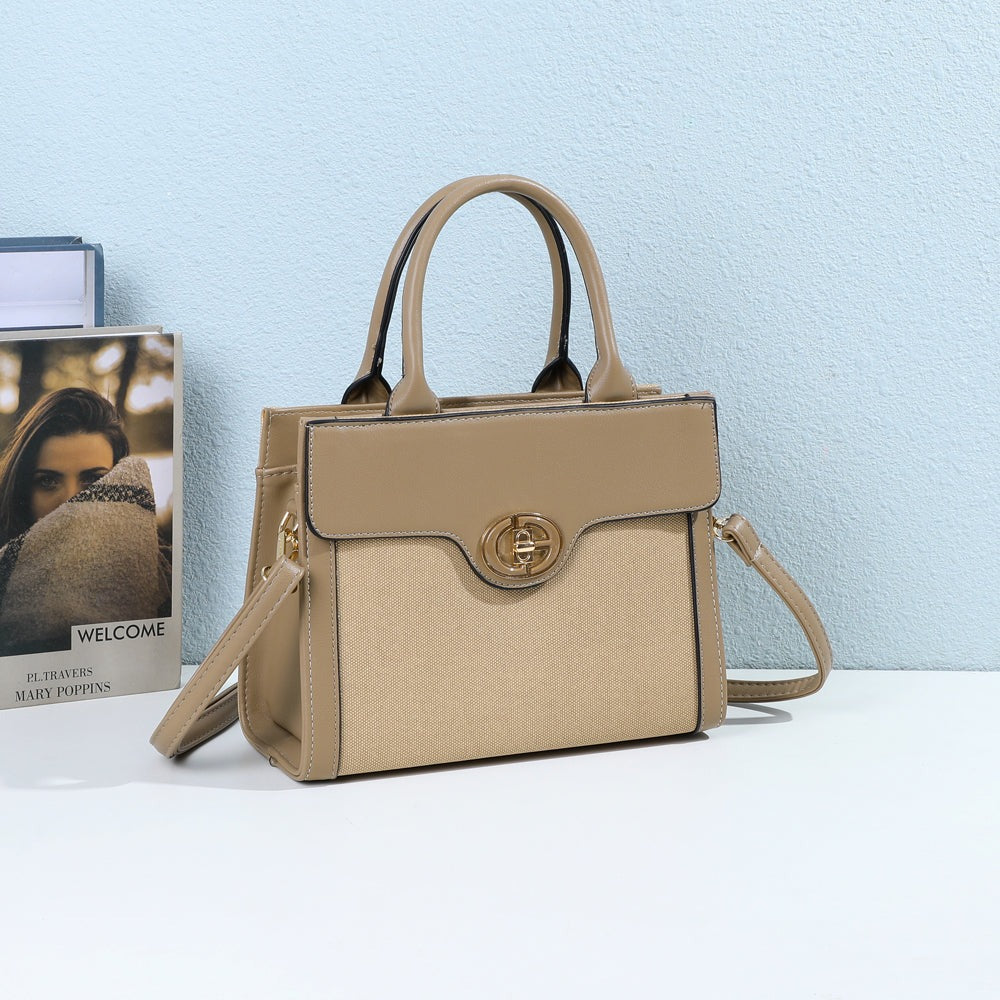 Sac à main Vionna taupe posé dans un décor d’intérieur – visuel d’ambiance créé avec l’IA – Gallantry Paris